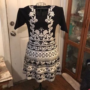 Roz & Ali Beautiful Dress!!